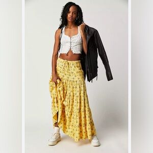 Free People Nova Tiered skirt Lemon Combo 🍋